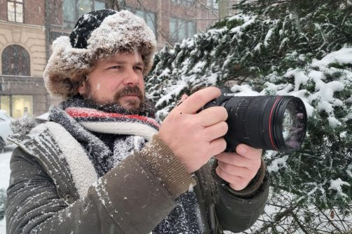 Cédric Lenormand en reportage en Estonie.